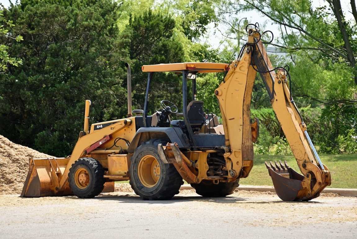 The Different Kinds of Skid Loaders